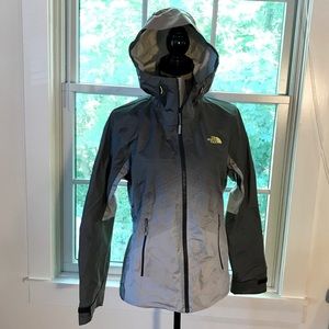 North Face Hyvent 2.5L Rain Coat Silver Grey